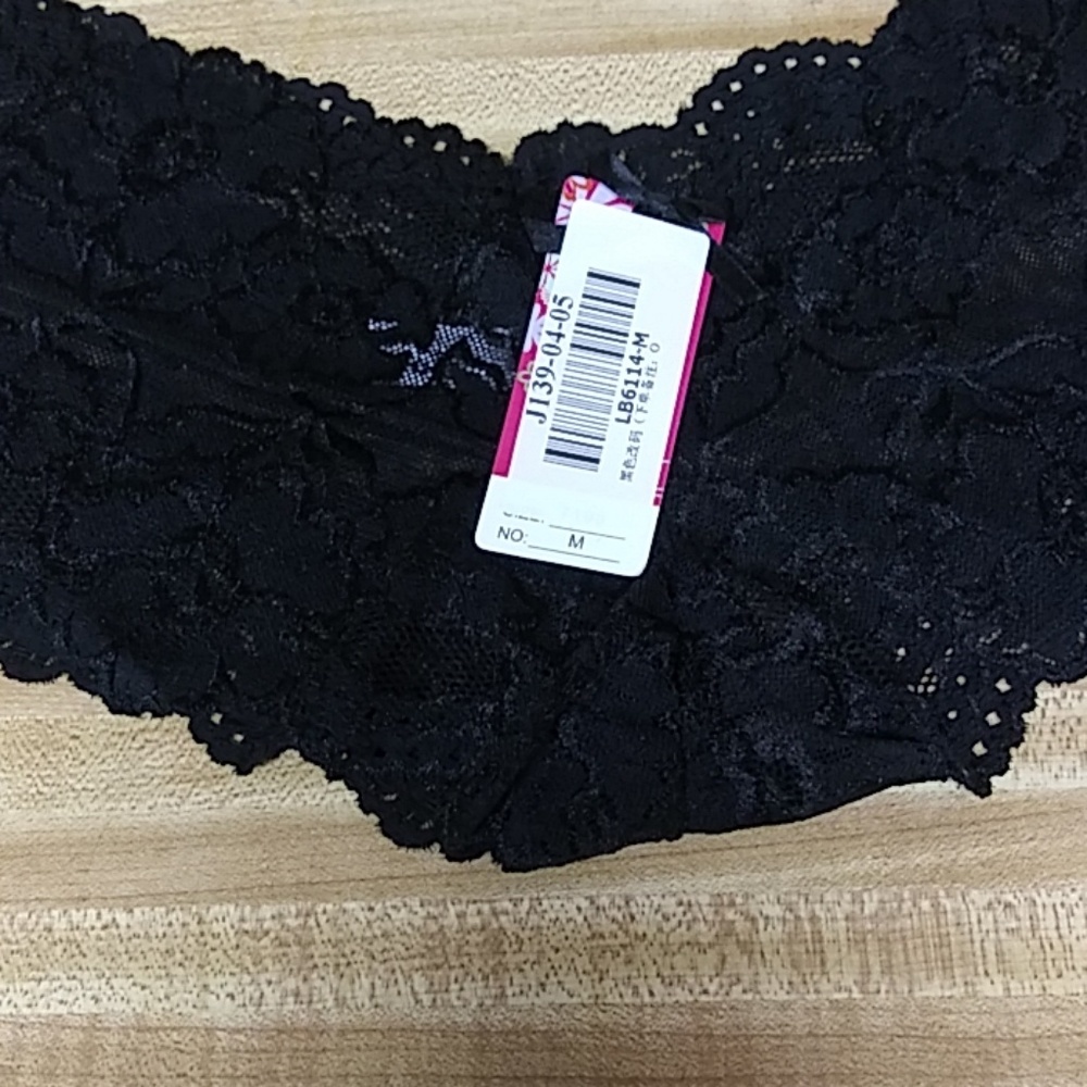 Women Sexy Floral Lace Panties Briefs Shorts.